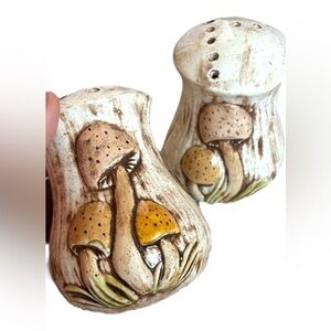 Vintage Cottagecore Mushroom Salt and Pepper Shakers